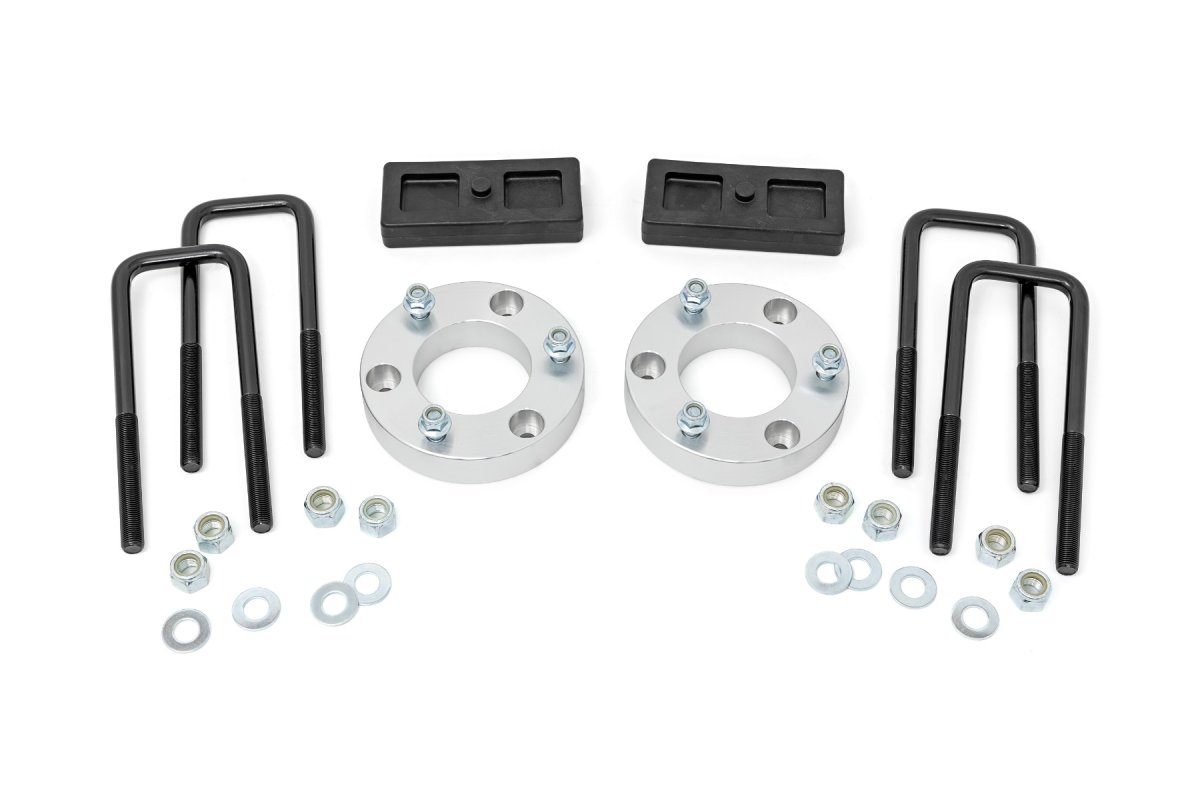 Nissan Titan Suspension Lift Kit - Rough Country - 2-inch Leveling Kit - '22-'24